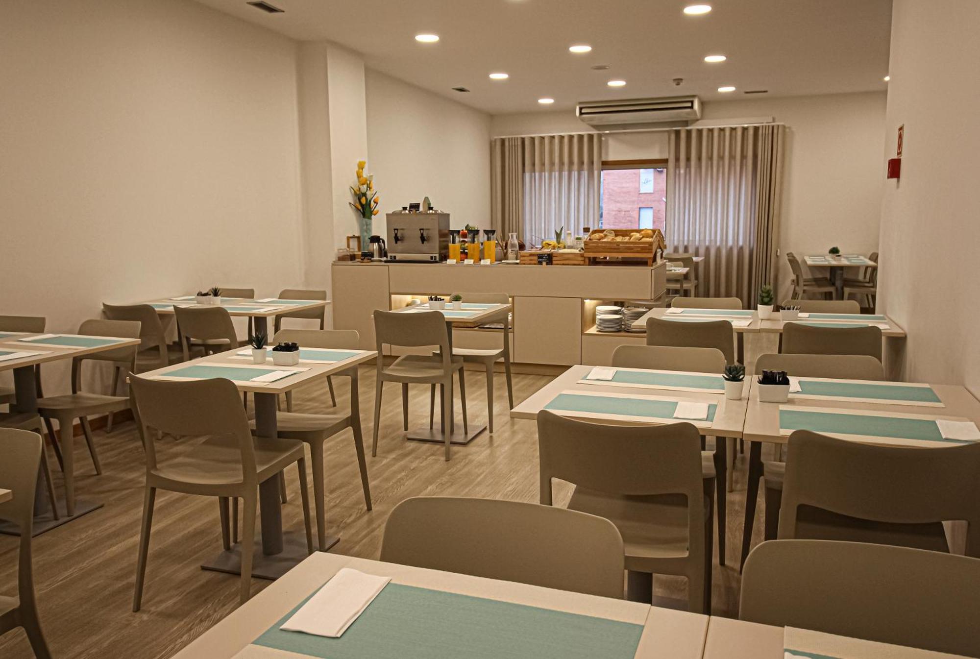 Hotel Dos Loios Santa Maria da Feira Buitenkant foto