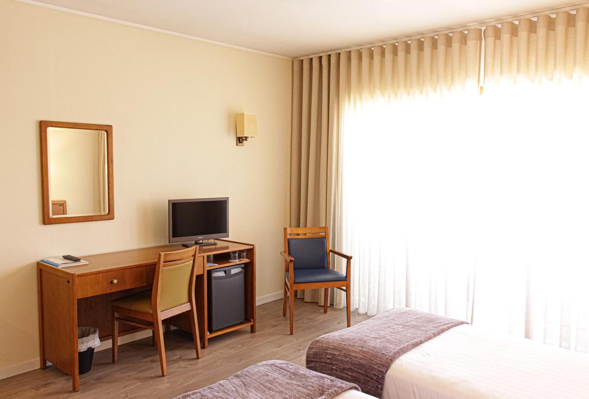 Hotel Dos Loios Santa Maria da Feira Buitenkant foto